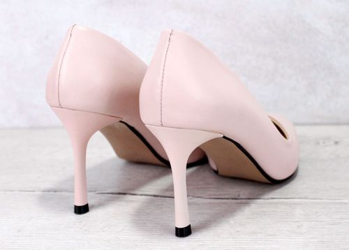 Елегантни дамски обувки Stiletto с розова естествена кожа и среден ток - Модел Амалия.