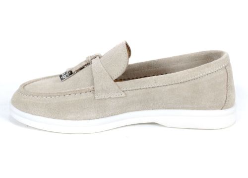 Дамски мокасини в бежово - модел Мистика.