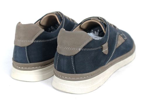 Мъжки обувки от естествен набук в тъмно синьо - модел Класик.