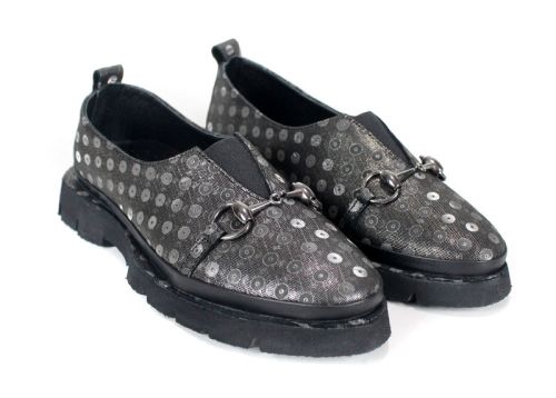 Дамски обувки от естествена кожа в черно - модел Sophia