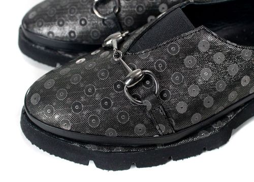 Дамски обувки от естествена кожа в черно - модел Sophia