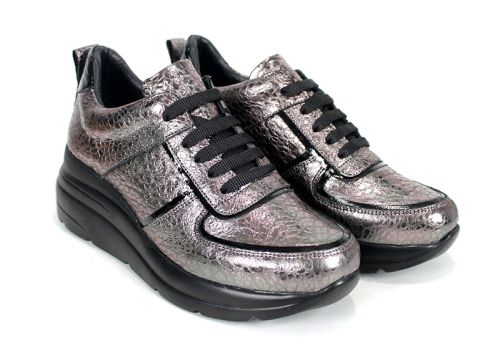 Дамски спортни обувки с металически блясък и комфортна платформа - модел Onyx Edge