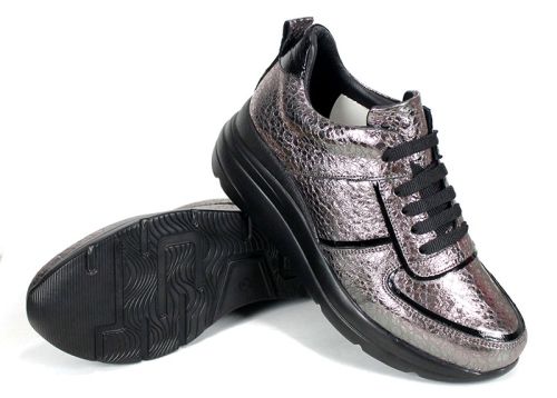 Дамски спортни обувки с металически блясък и комфортна платформа - модел Onyx Edge