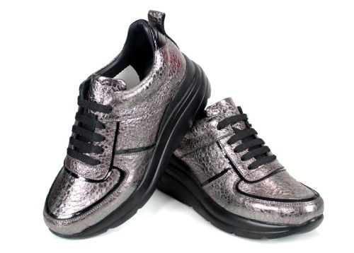 Дамски спортни обувки с металически блясък и комфортна платформа - модел Onyx Edge