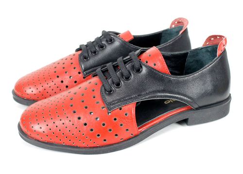 Дамски летни обувки в черно и червено - модел 1081