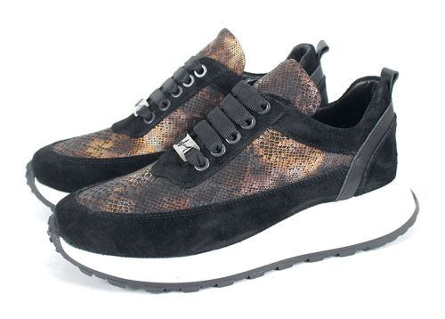 Дамски спортни обувки от черен велур и кафява кожа със змийски принт - модел Snake Chic