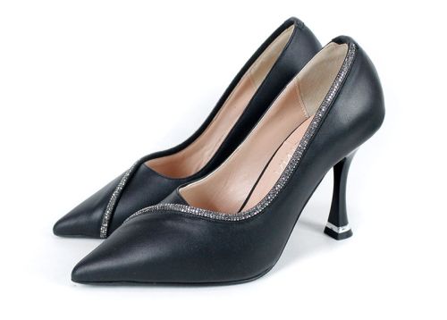 Дамски стилето обувки от черна естествена кожа с "Чарли" ток – модел Касиопея