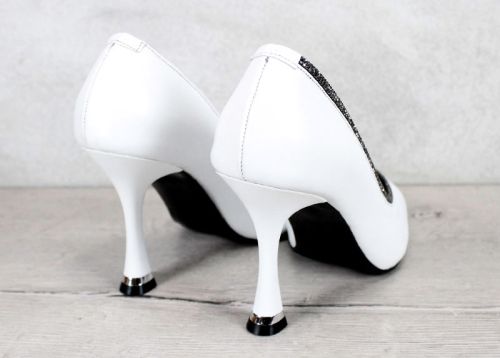Дамски стилето обувки от бяла естествена кожа с "Чарли" ток – модел Касиопея