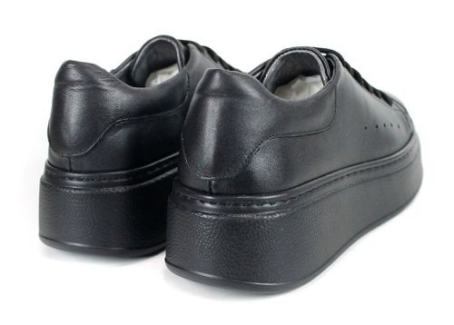 Дамски спортни обувки – класически модел от черна естествена кожа с комфортна стелка - модел Вивиан