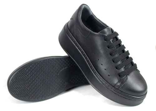 Дамски спортни обувки – класически модел от черна естествена кожа с комфортна стелка - модел Вивиан