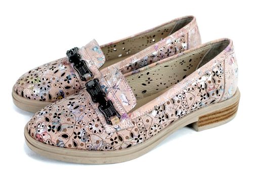 Дамски ежедневни летни обувки – розова естествена кожа с флорален принт и перфорация – модел Flora Light 