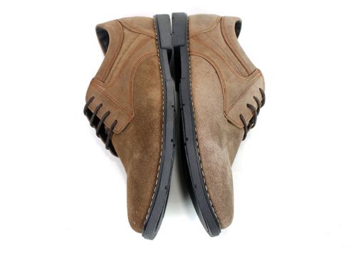 Преоценени мъжки обувки от естествен велур - Модел Купър.