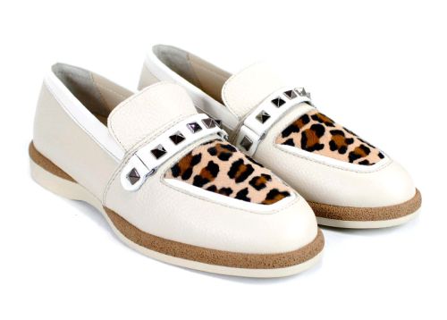 Дамски ниски обувки от естествена кожа с леопардов акцент – модел Shine Luxe