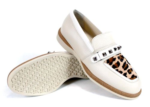 Дамски ниски обувки от естествена кожа с леопардов акцент – модел Shine Luxe