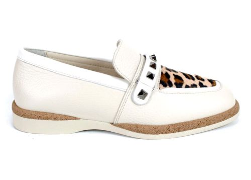 Дамски ниски обувки от естествена кожа с леопардов акцент – модел Shine Luxe