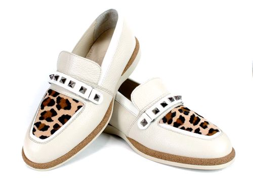 Дамски ниски обувки от естествена кожа с леопардов акцент – модел Shine Luxe