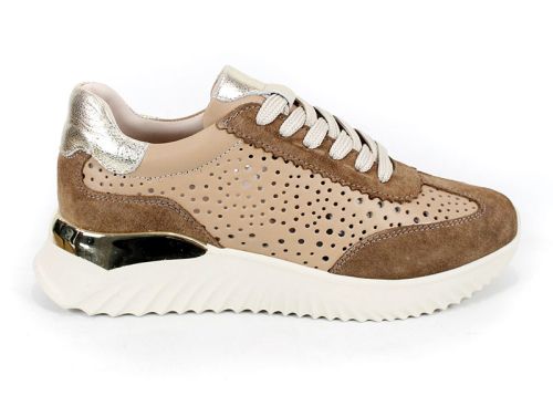 Дамски сникърси от естествена кожа с перфорация и велур в цвят мока - модел Diva Glam