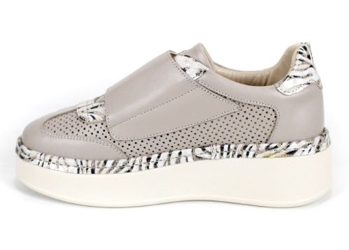 Дамски летни обувки естествена кожа визон с цветни елементи