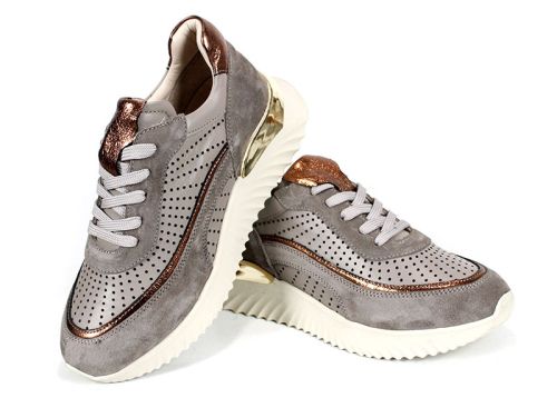 Дамски сникърси от естествена кожа и велур във цвят визон с меден акцент - модел Velvet Step