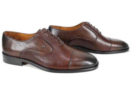 Мъжки елегантни обувки от кафява естествена кожа с гладка и шагренена текстура