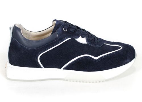 мъжки сникърси от тъмносин велур с бели акценти и спортно ходило