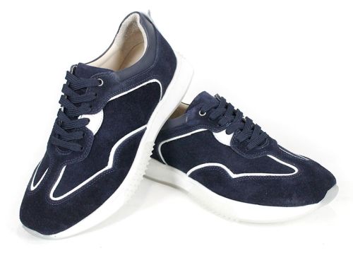 мъжки сникърси от тъмносин велур с бели акценти и спортно ходило