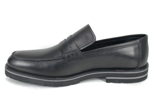 мъжки мокасини от естествена черна кожа с олекотено ходило и класически дизайн