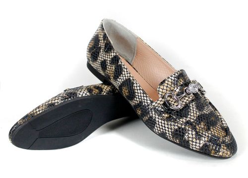 дамски балерини естествена кожа змийски принт с метална декорация