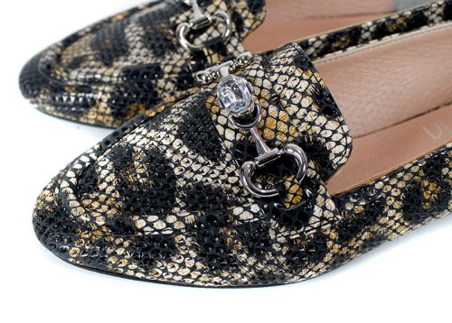 дамски балерини естествена кожа змийски принт с метална декорация