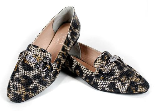 дамски балерини естествена кожа змийски принт с метална декорация