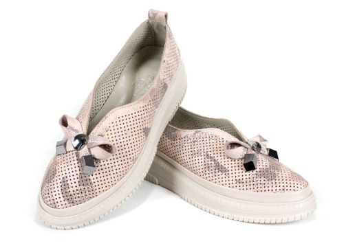 дамски летни обувки розов камуфлаж естествена кожа перфорирани