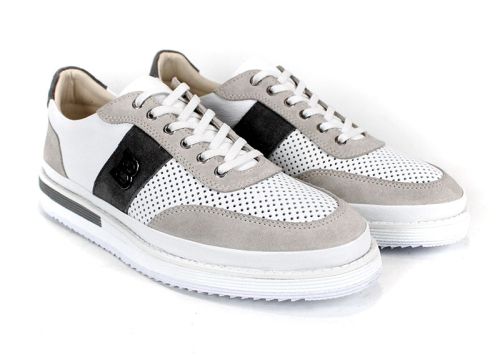 Изглед отпред на мъжки обувки Monzaro с връзки