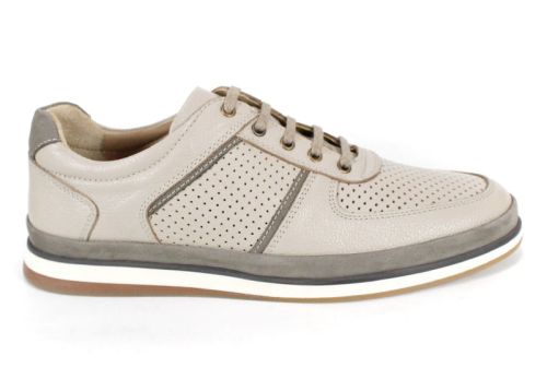 Лява страна – перфорация и шевове на модела