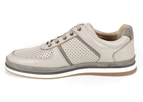 Дясна страна – стилен завършек и комфортна форма