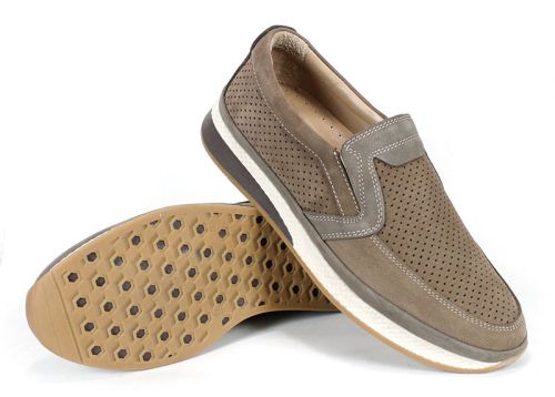 Подметка и общ изглед на модела Visone – гъвкав и лек дизайн