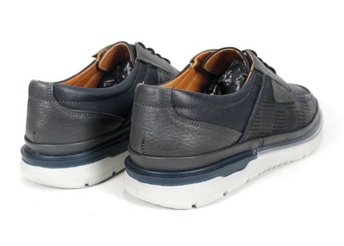 Мъжки летни обувки Лоренцо – изглед отзад с кожен хастар