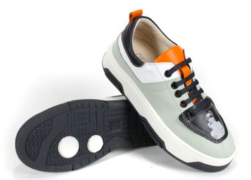 дамски сникърси KELLY, подметка и общ изглед