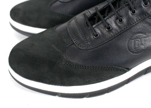 Мъжки спортно-ежедневни обувки от естествена кожа в черно - модел Nario