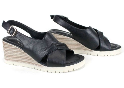 Pantofi casual dama din piele naturala cu imprimeu floral - model Luna