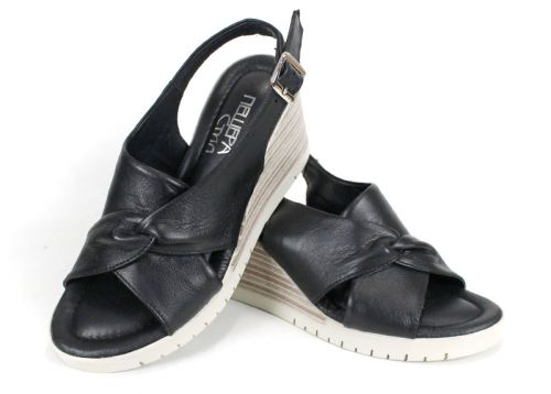 Pantofi casual dama din piele naturala cu imprimeu floral - model Luna