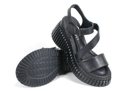 Pantofi casual dama din piele naturala cu imprimeu floral - model Luna