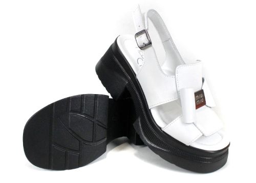 Pantofi casual dama din piele naturala cu imprimeu floral - model Luna