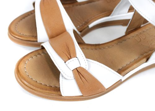 Pantofi casual dama din piele naturala cu imprimeu floral - model Luna