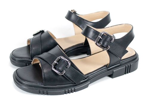 дамски сандали от естествена кожа Dalia в черно с двойна метална катарама и черно ниско ходило