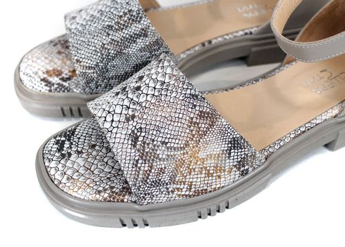 Gloria Serpenta – Дамски визонени сандали от естествена кожа със змийски принт и затворена пета