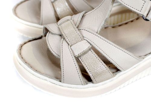 дамски сандали от естествена кожа Luma Linea бежов цвят