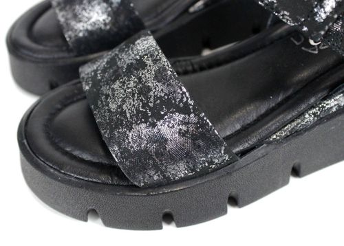 дамски сандали Каролина естествена кожа сребристо с платформа