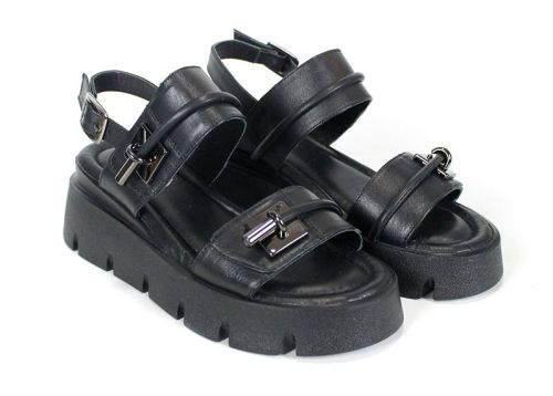 дамски сандали от черна естествена кожа с платформа Bella Notte