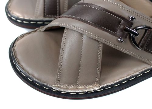 Мъжки кожени чехли Castello Fine – визон с кафява лента