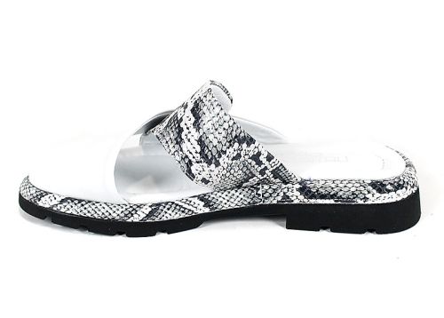 Дамски чехли от бяла естествена кожа със змийски принт – модел Notte Viva